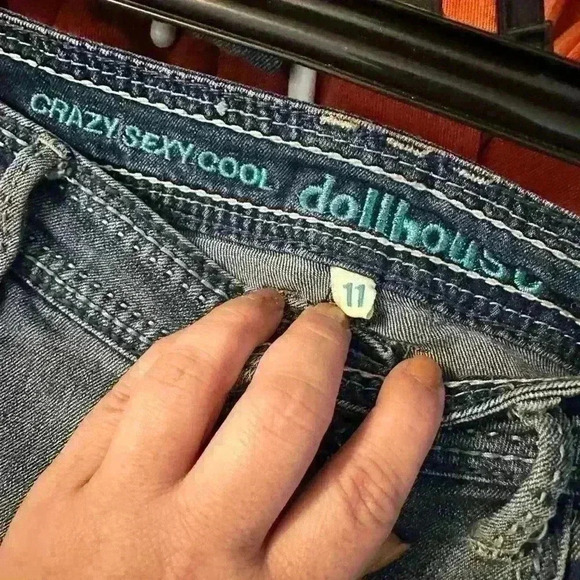 Dollhouse Jeans Distressed Ripped Bead & Crystal Embellished Light Wash size 11 - Picture 4 of 5